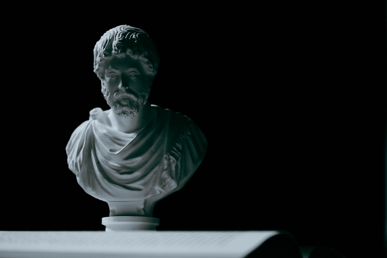 9 Lifestyle Practices for Stoics in 2025